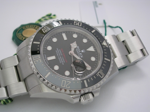 ROLEX SEADWELLER RED 126600 2017 MARK I DSCN9875_d35adc.JPG