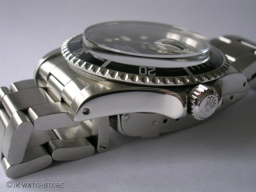 ROLEX SUBMARINER 1680  d3_fe0245.jpg