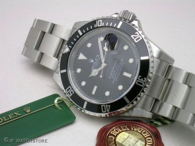 ROLEX SUBMARINER 16610 2010