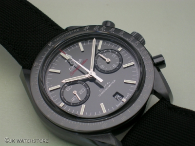 OMEGA SPEEDMASTER DARK SIDE OF THE MOON 2014