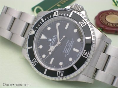 ROLEX SUBMARINER 14060M 2011
